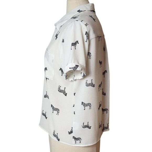 Pink Rose Womens Zebra Blouse M White  Button-Up SS Y2K Animal Print Chic Nature - Picture 2 of 6